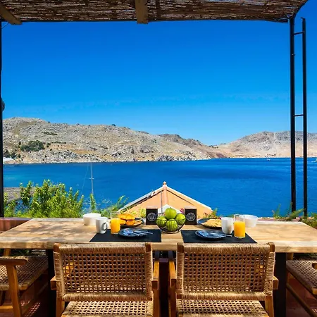 Gama Luxury Living Apartment Symi