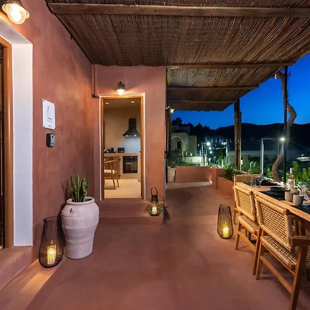 Gama Luxury Living Apartment